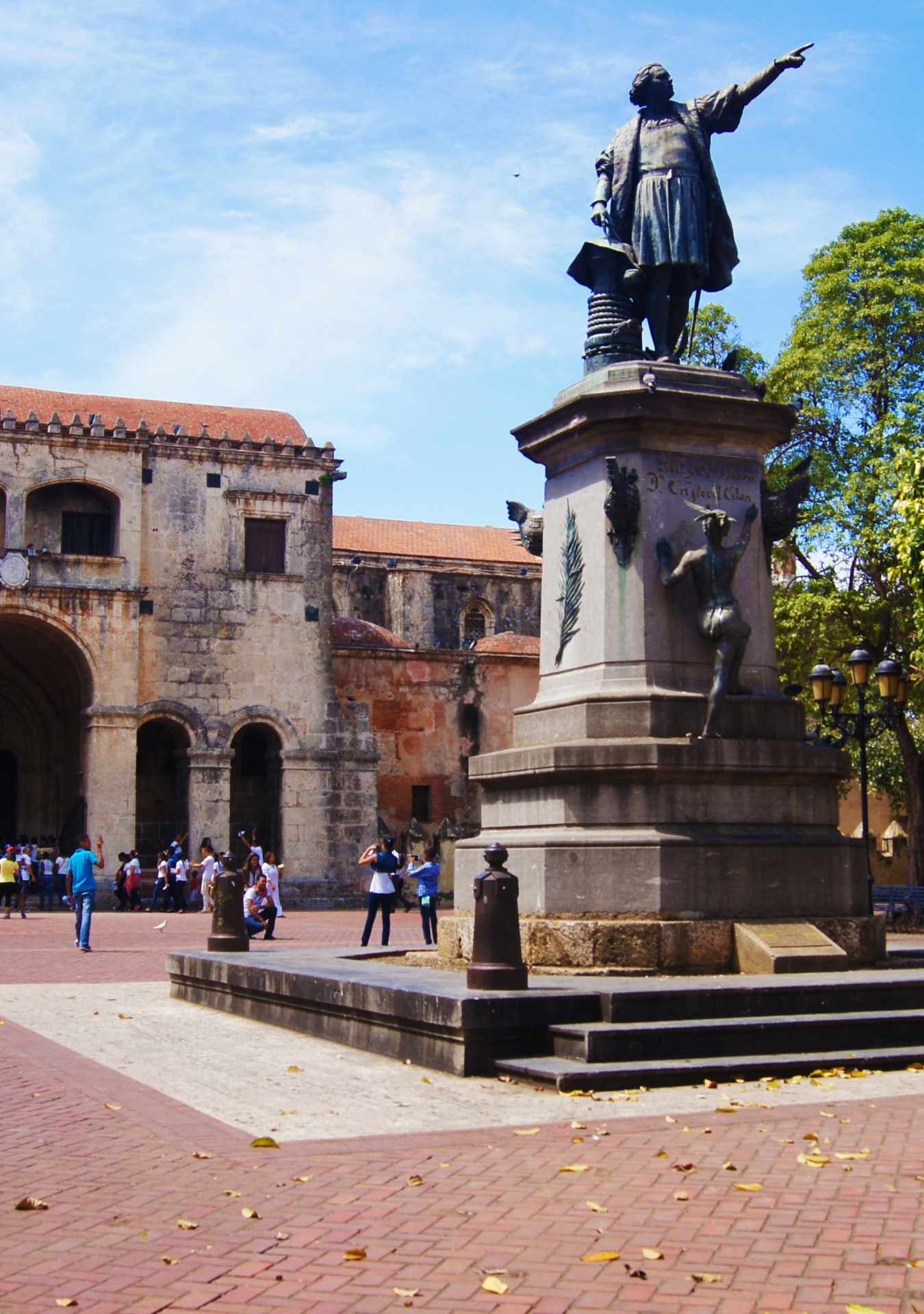 Santo Domingo (10 hours)